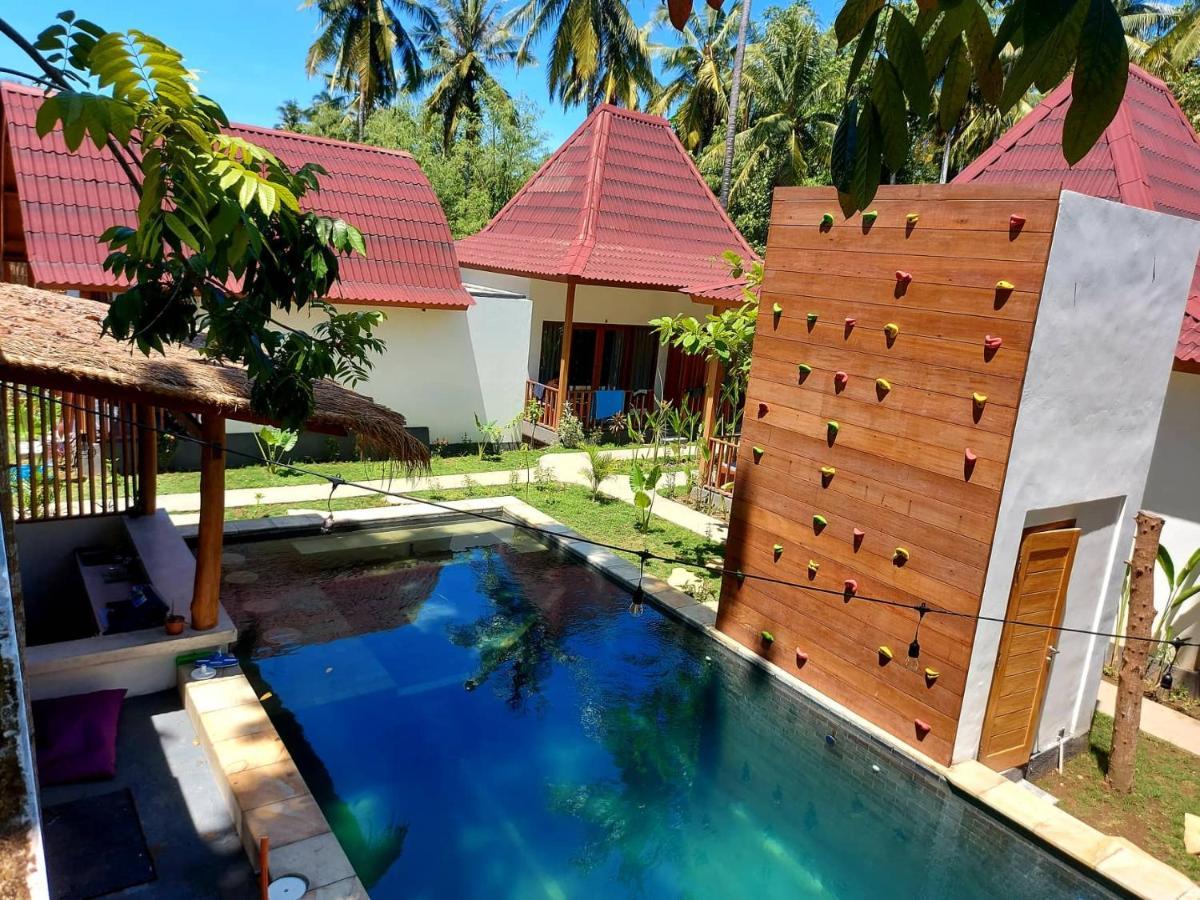 Twiny'S Hotel Kuta  Exterior photo