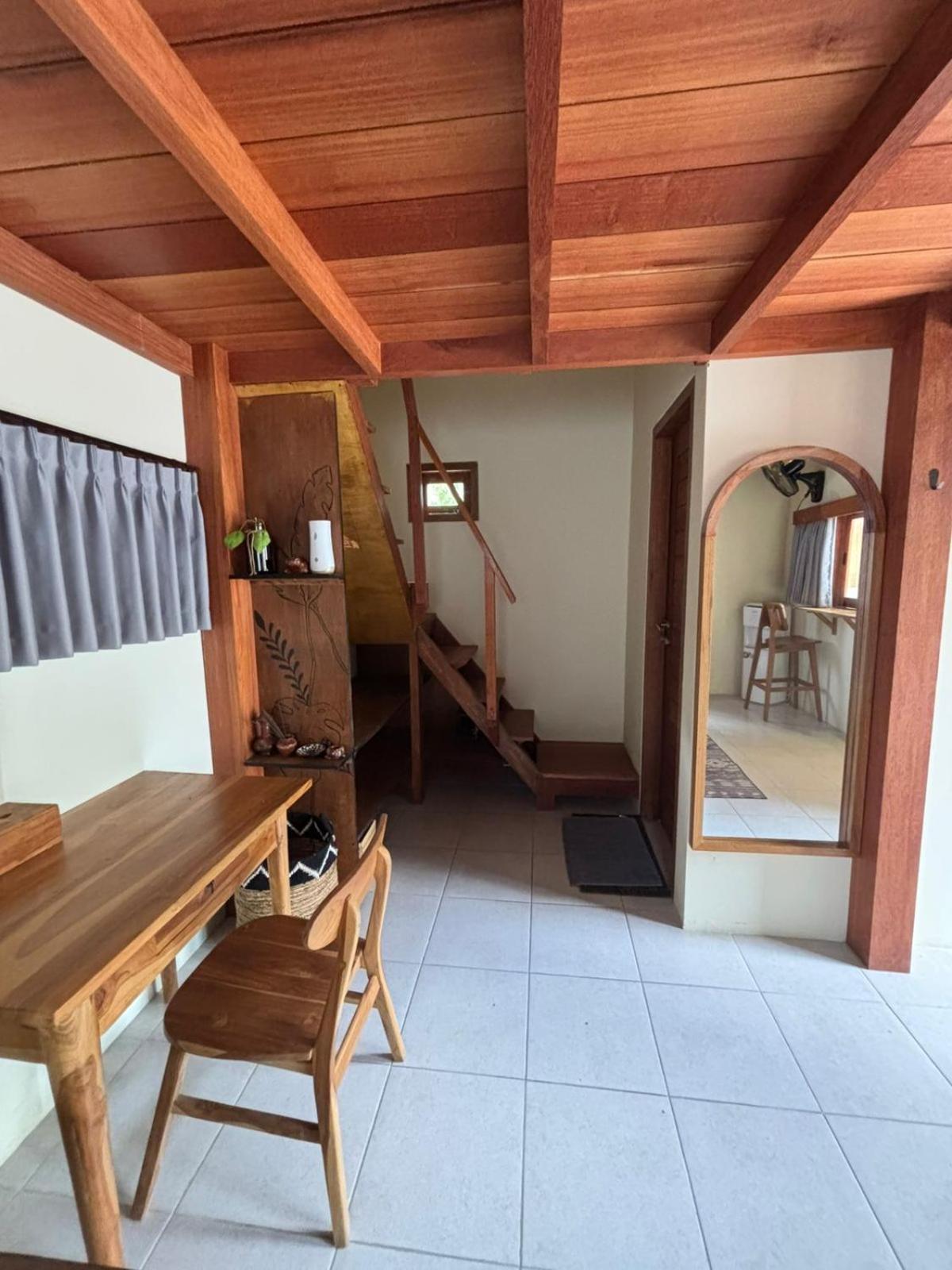 Twiny'S Hotel Kuta  Exterior photo